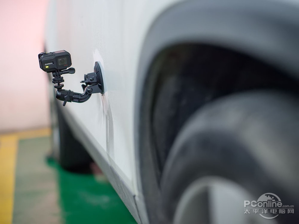 星空官方体育只提GoPro你就OUT了 运动相机还能这么玩 !(图13) 星空官方体育只提GoPro你就OUT了 运动相机还能这么玩 !(图13)