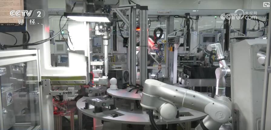 星空体育官网从车联网到工业互联网 万物互联场景加速落地(图2) 星空体育官网从车联网到工业互联网 万物互联场景加速落地(图2)