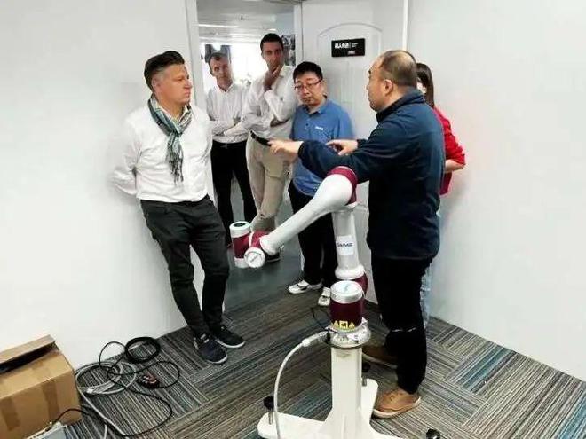 从瑕疵检测到过星空中国体育网站程控制“AI事件相机”重塑工业未来 探企业·看发展(图2) 从瑕疵检测到过星空中国体育网站程控制“AI事件相机”重塑工业未来 探企业·看发展(图2)