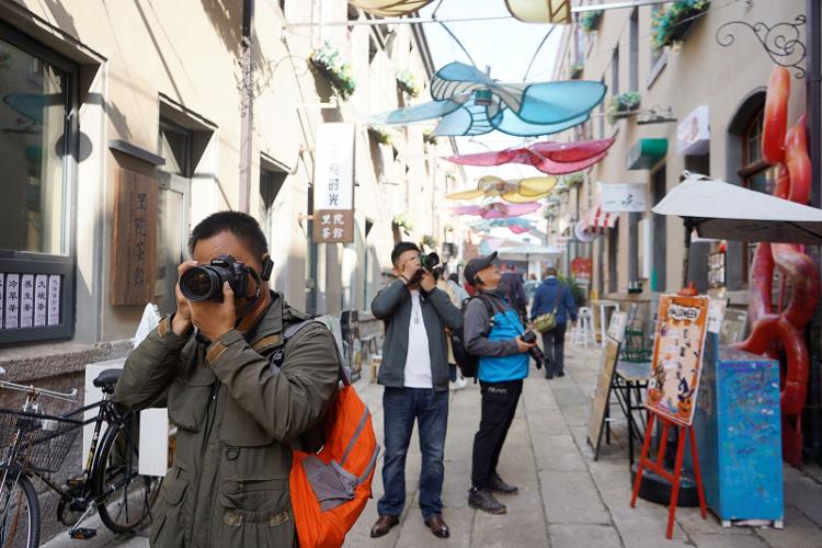 赢取大疆口袋相机Pocket3啦!遇见青岛·2024摄影与短视频大赛开启线下采风活动(图2) 赢取大疆口袋相机Pocket3啦!遇见青岛·2024摄影与短视频大赛开启线下采风活动(图2)