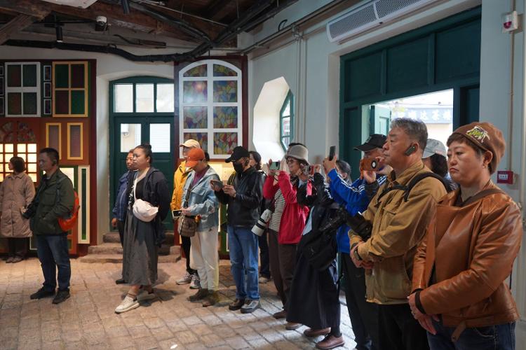 赢取大疆口袋相机Pocket3啦!遇见青岛·2024摄影与短视频大赛开启线下采风活动(图3) 赢取大疆口袋相机Pocket3啦!遇见青岛·2024摄影与短视频大赛开启线下采风活动(图3)