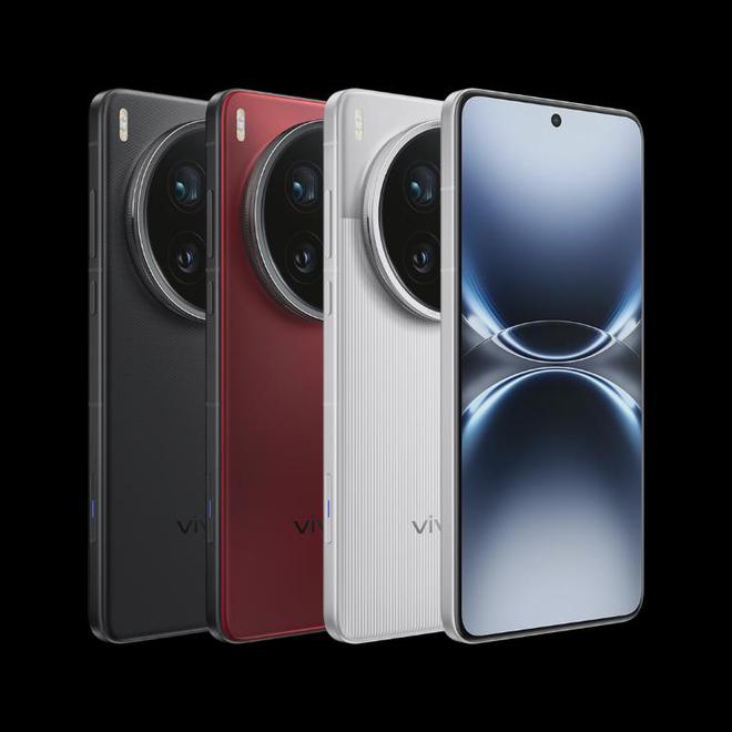 vivo X200 Ultra正式发布：骁龙8至尊版移动平台2亿像素长焦6499元起(图2)