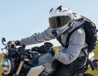 超高性价比运动相机推荐指南：Insta360 Ace Pro2成户外拍摄黑马(图2)