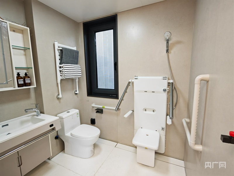 大饱眼“服”丨从“想象”到“现享” 2025年服贸会“黑科技”带你提前过“未来生活”(图6)