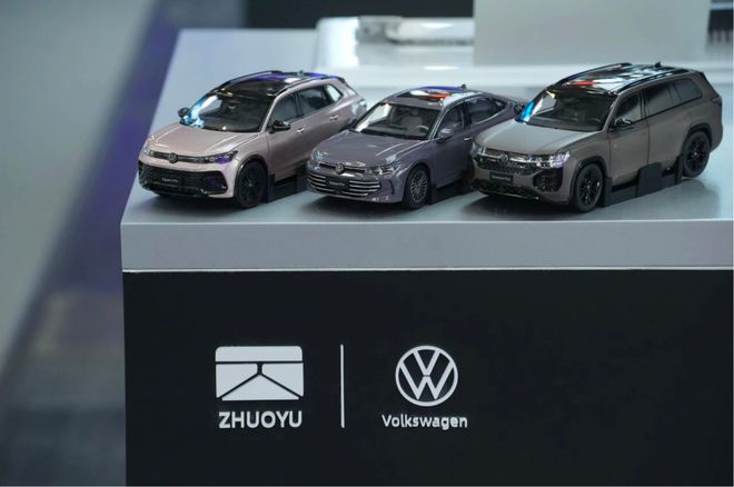 卓驭技术亮剑IAA2025携硬核产品矩阵与生态合作成果出海全球化(图2)