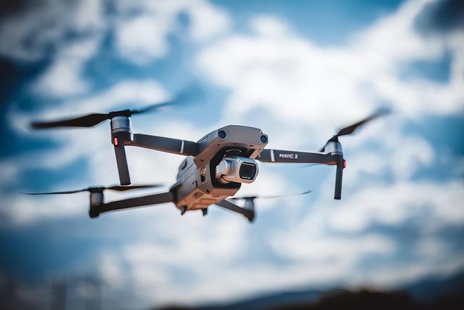 日本研发大疆无人机失败揭示技术深度与产业生态的重要性(图2) 日本研发大疆无人机失败揭示技术深度与产业生态的重要性(图2)