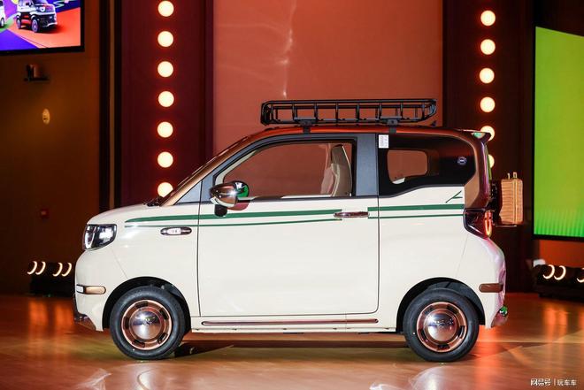 三万多的两门后驱小车2026款全新奇瑞冰淇淋上市(图4)